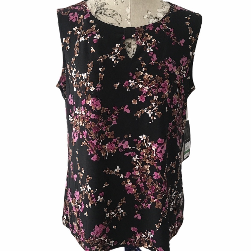𝅺🆕 Nine West Black Purple Flower Top L